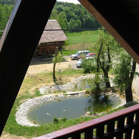 Turisticna Kmetija Cebelji Gradic Apartment Rogašovci Екстериор снимка