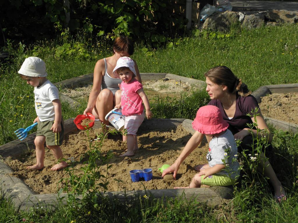 Turisticna Kmetija Cebelji Gradic Apartment Rogašovci Екстериор снимка