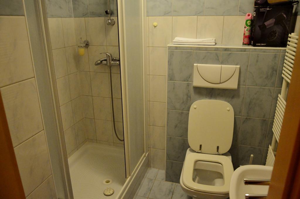 Turisticna Kmetija Cebelji Gradic Apartment Rogašovci Екстериор снимка