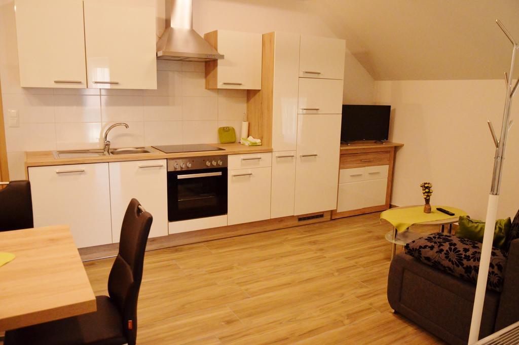 Turisticna Kmetija Cebelji Gradic Apartment Rogašovci Екстериор снимка