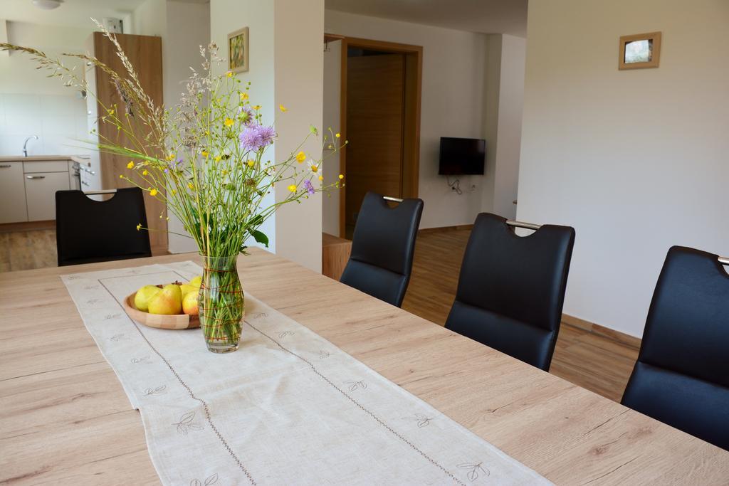 Turisticna Kmetija Cebelji Gradic Apartment Rogašovci Екстериор снимка