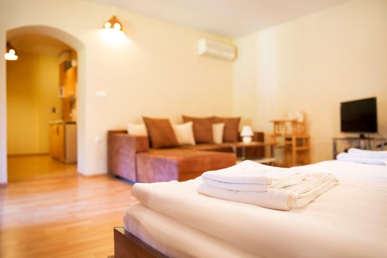 Turisticna Kmetija Cebelji Gradic Apartment Rogašovci Екстериор снимка